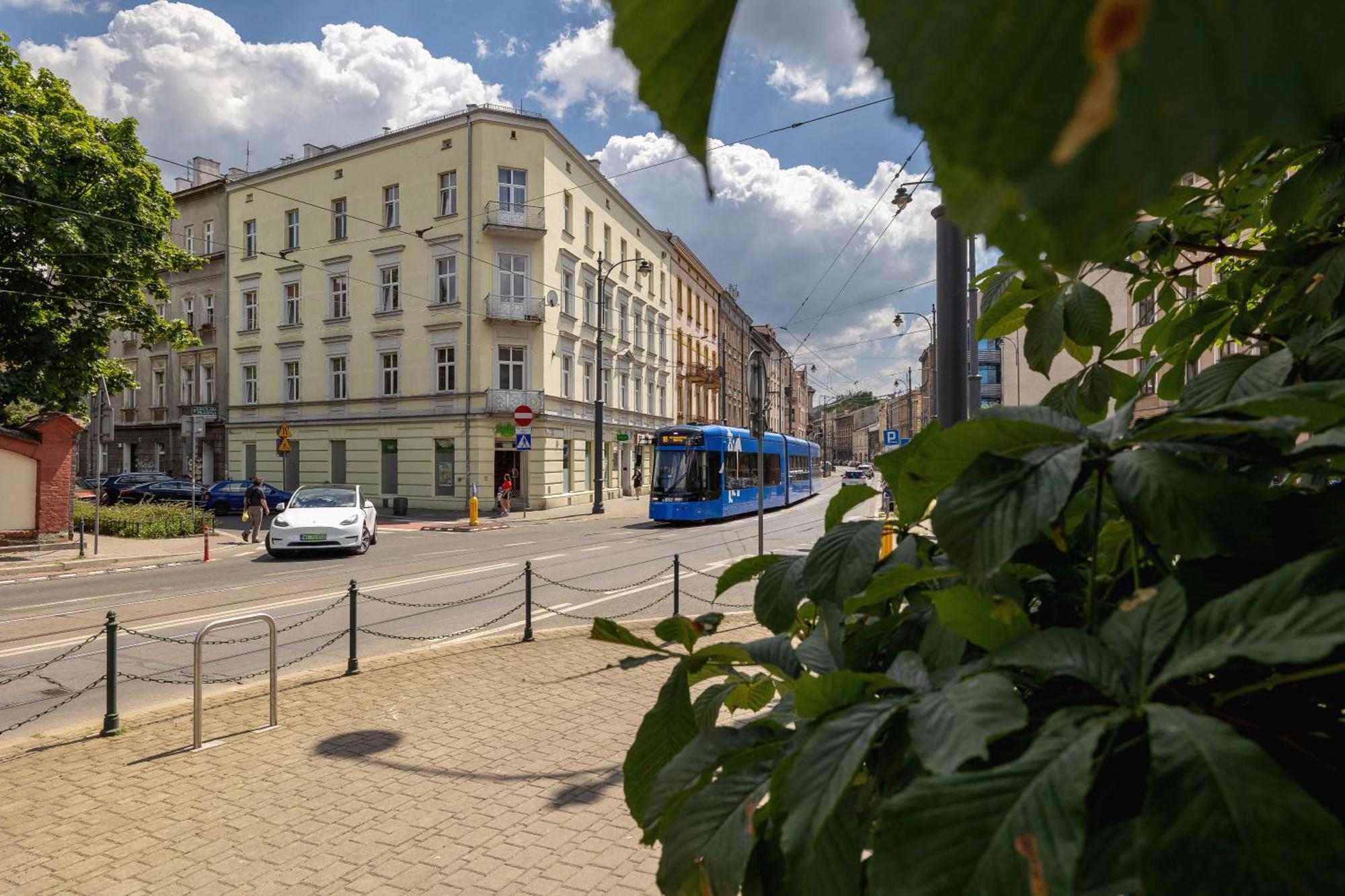 2-Bedroom Apartment - Dluga 65 — Photos 2